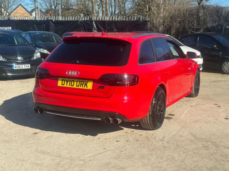 AUDI A4 AVANT