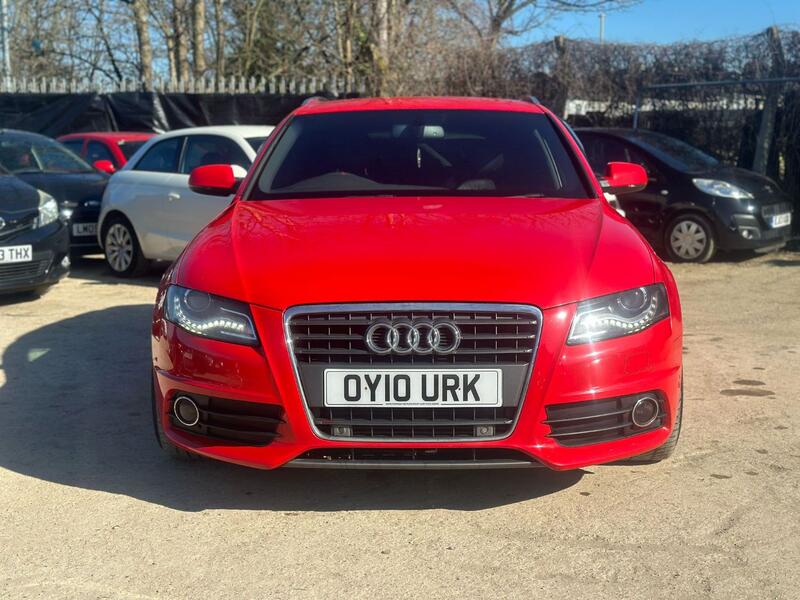 AUDI A4 AVANT