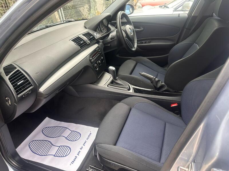 BMW 1 SERIES