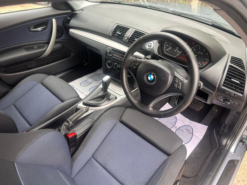 BMW 1 SERIES